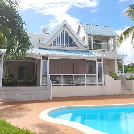 Charmante villa avec piscine proche plage Flic-en-Flacq Extérieur photo